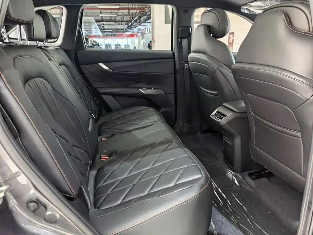 Changan CS75 PLUS — фото 3