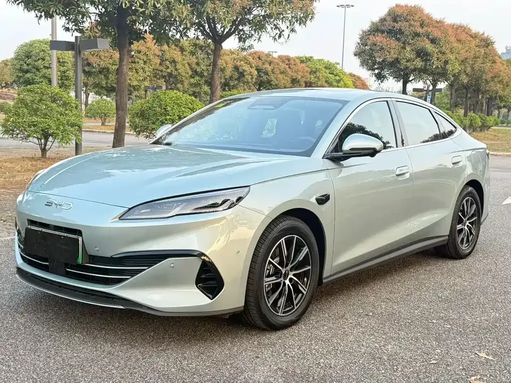 BYD Seal 06 — фото 1