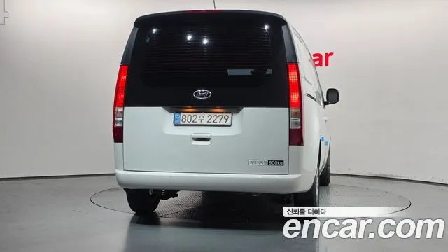 Hyundai Staria — фото 4