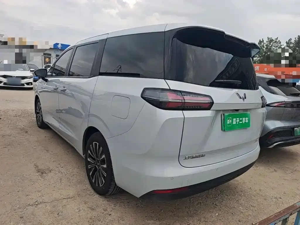 Wuling Xingguang 730 New Energy — фото 6