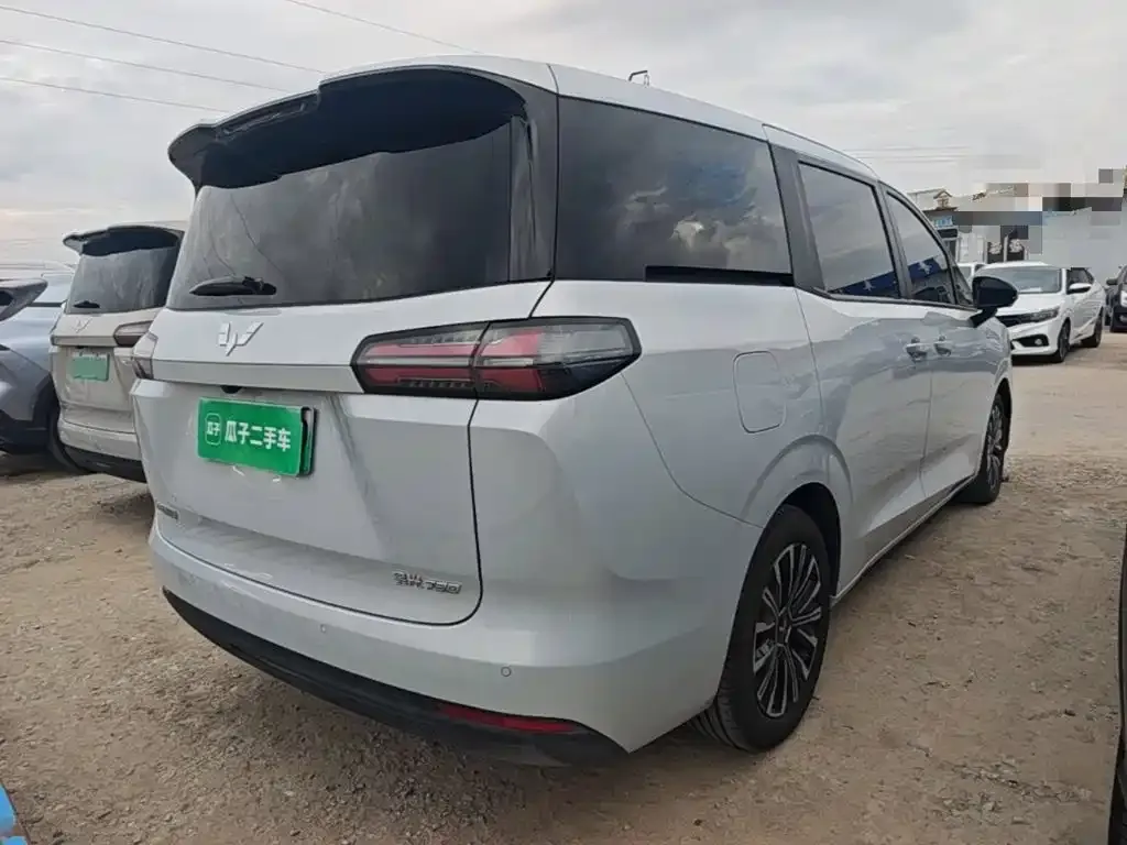 Wuling Xingguang 730 New Energy — фото 7