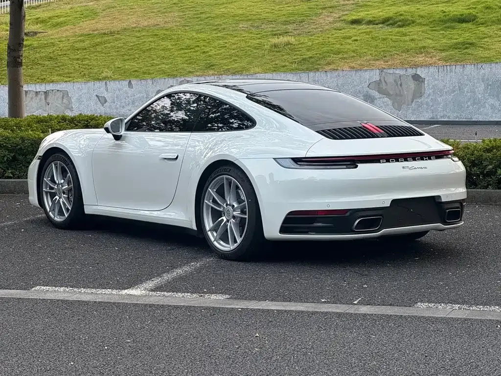 Porsche 911 — фото 9