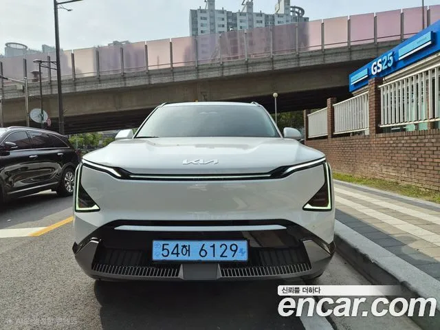 Kia EV5 — фото 1