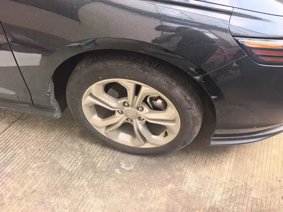 Honda Accord — фото 3