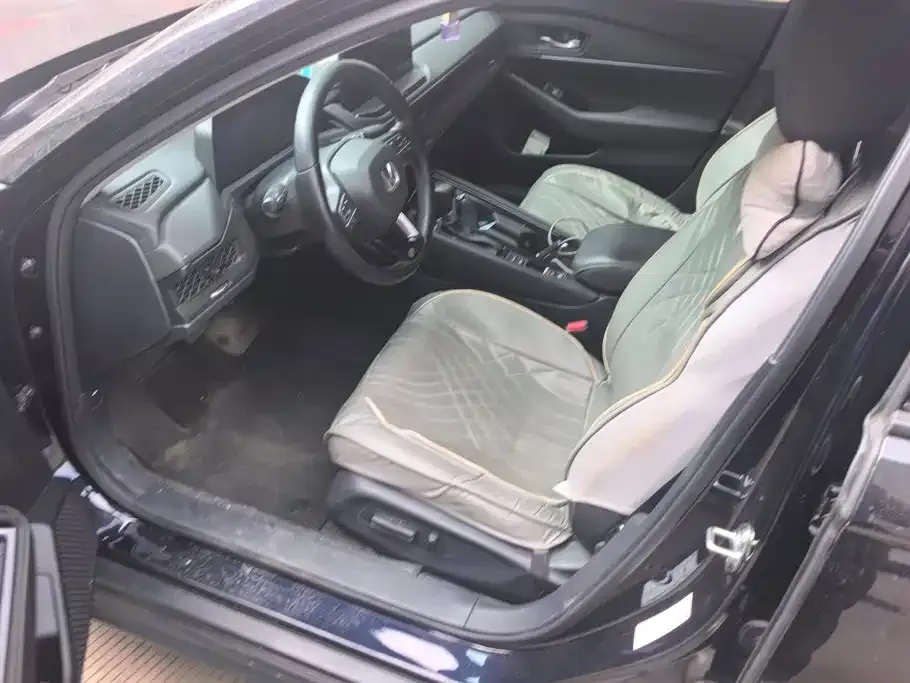 Honda Accord — фото 6