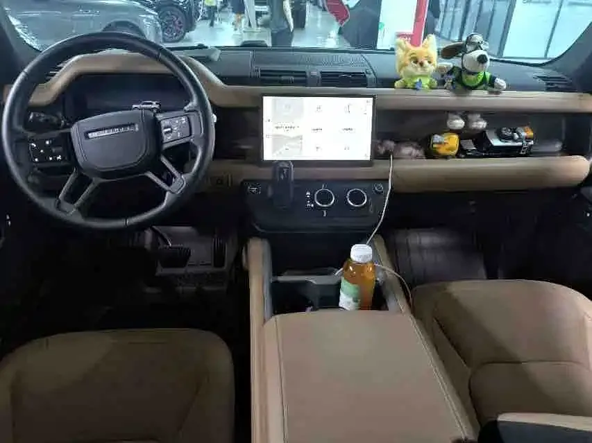 Land Rover Defender — фото 8