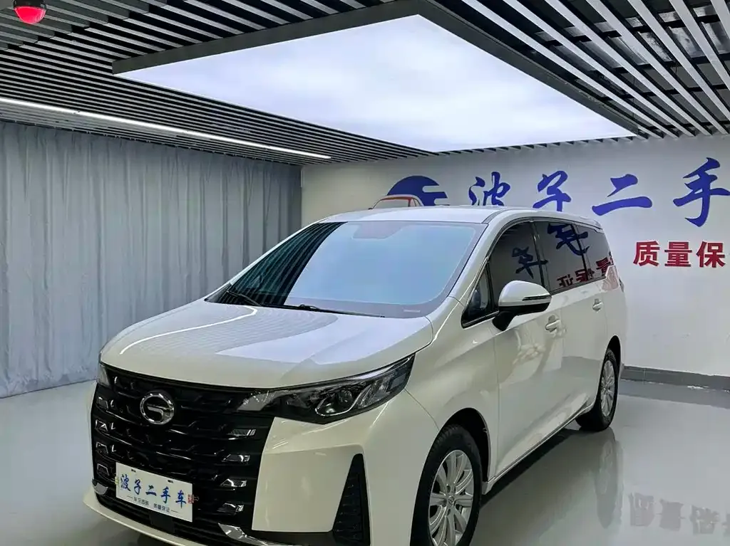 GAC Motor Trumpchi M6 — фото 1
