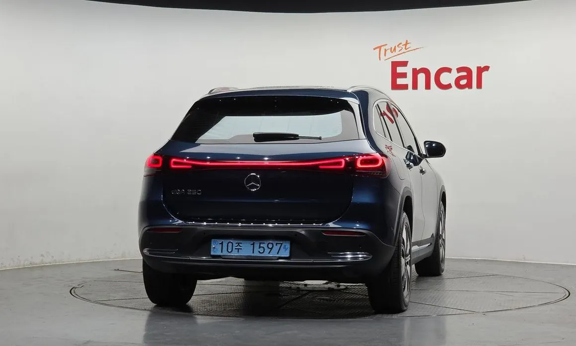 Mercedes-Benz EQA — фото 2