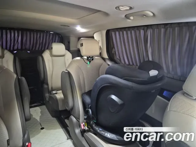 Kia Carnival — фото 2