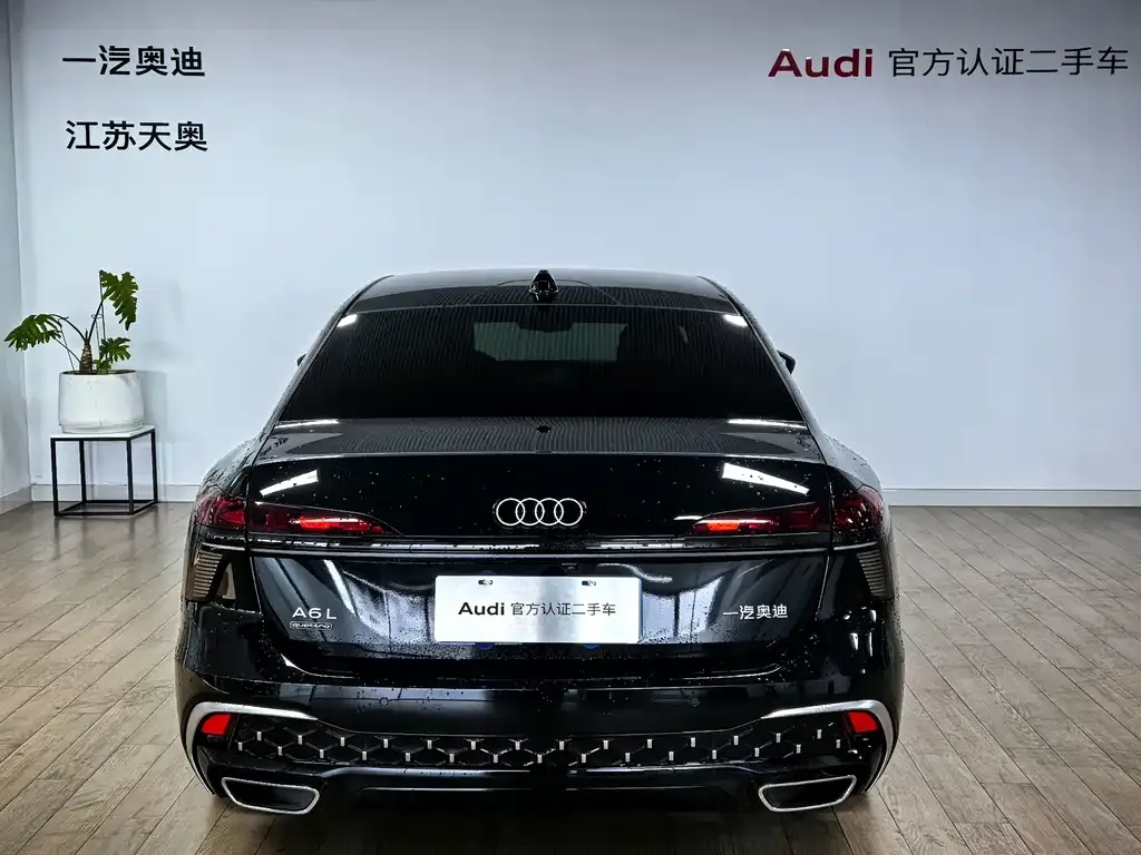 Audi A6L — фото 2