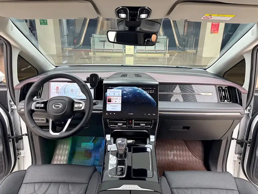 GAC Motor Trumpchi M8 — фото 4