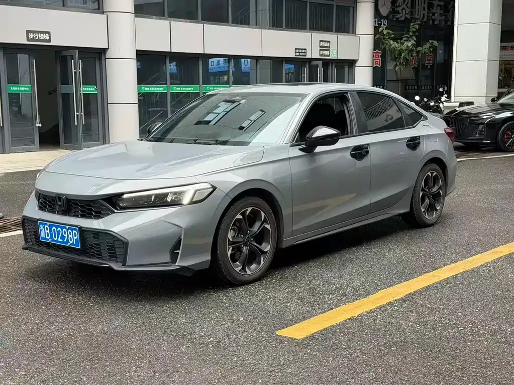 Honda Civic — фото 5