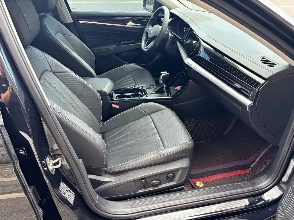 Volkswagen Passat — фото 2