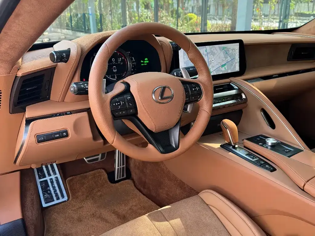 Lexus LC — фото 3