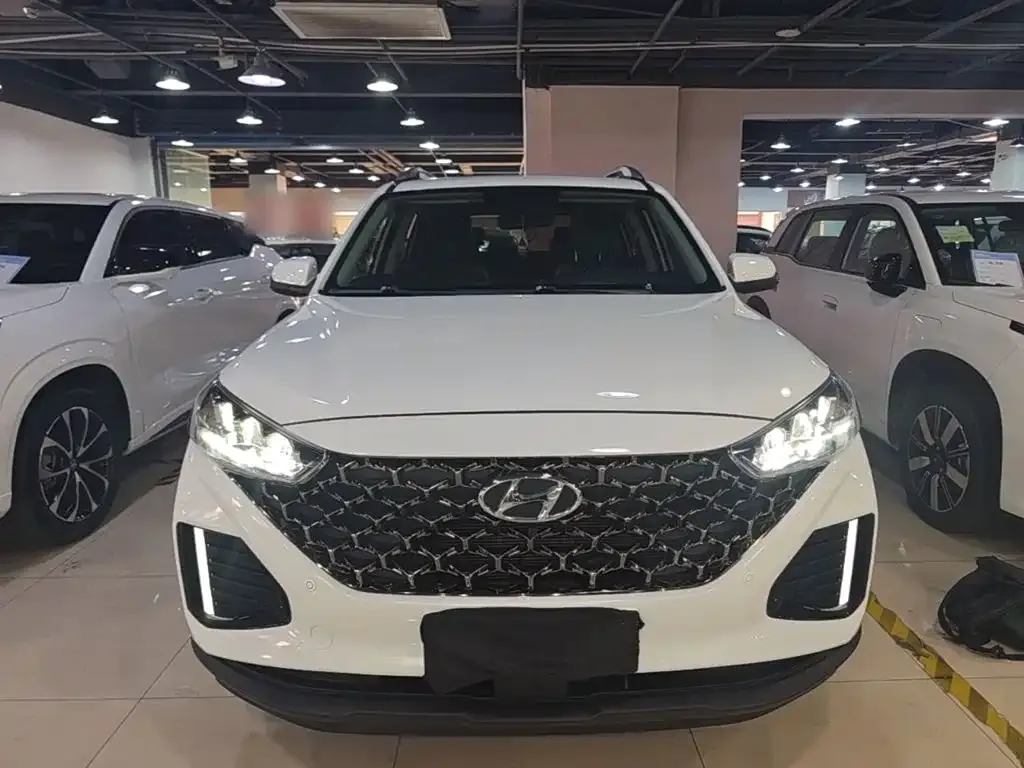 Hyundai ix35 — фото 1