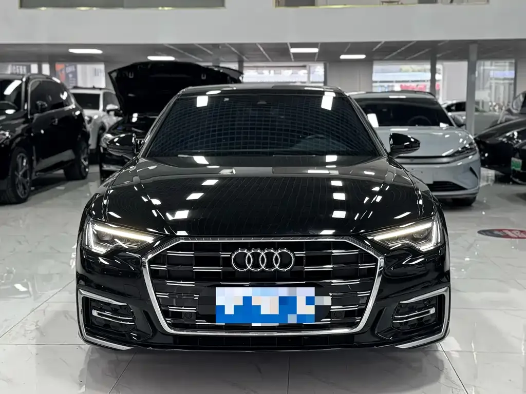 Audi A6L — фото 6