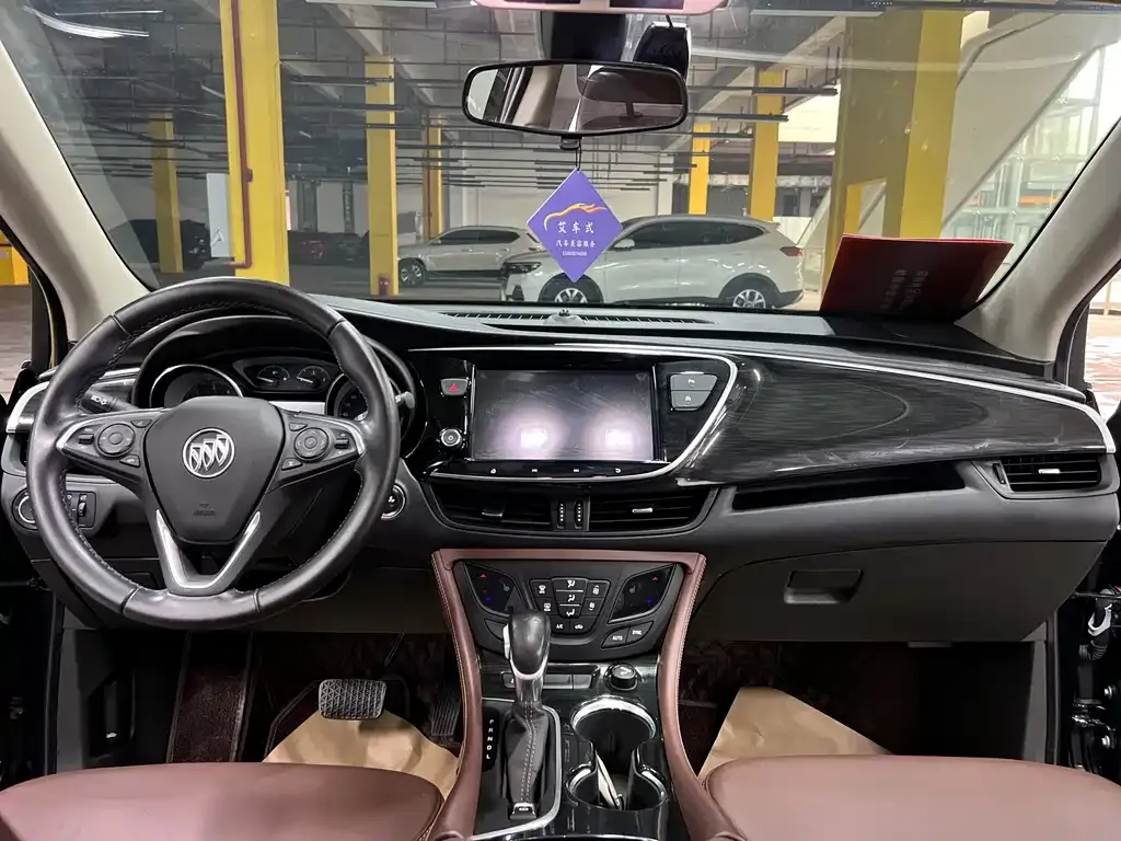 Buick Envision Plus — фото 10