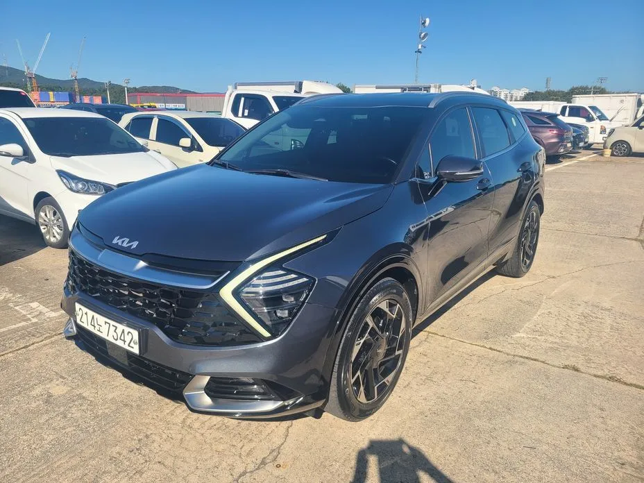 Kia Sportage — фото 1