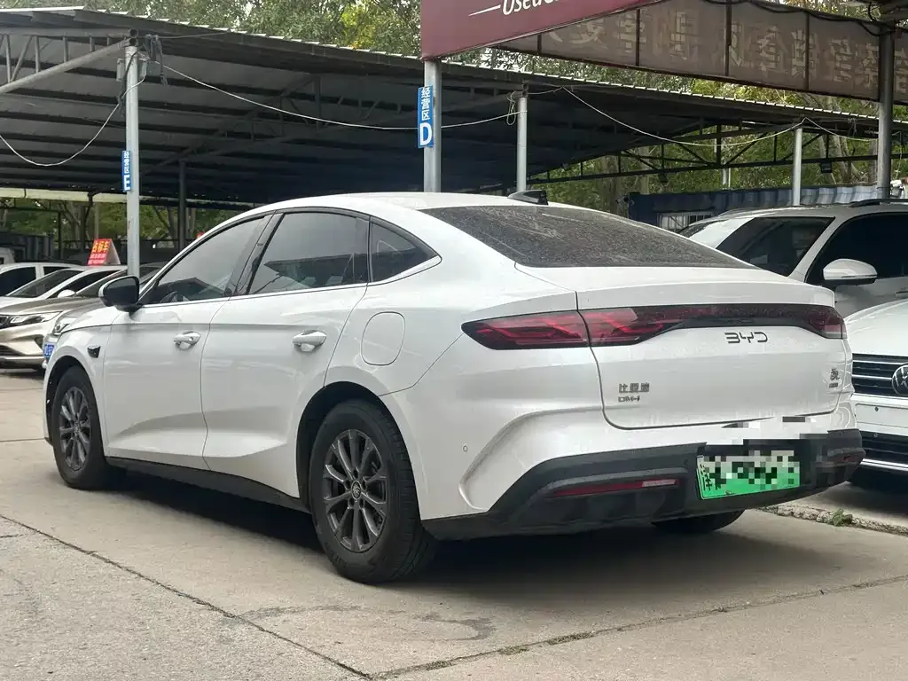 BYD Qin L — фото 7