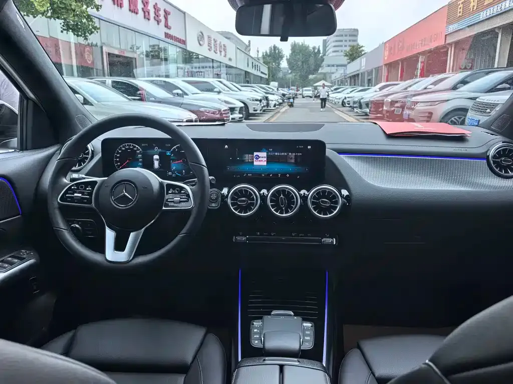Mercedes-Benz GLA — фото 5