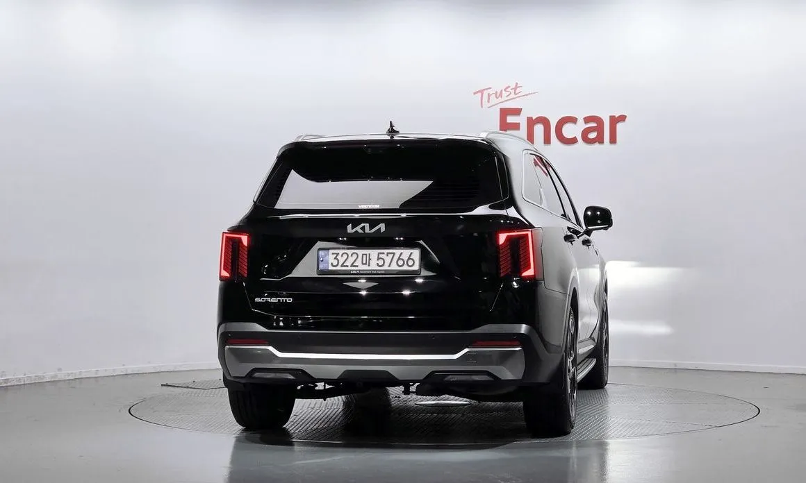 Kia Sorento — фото 3
