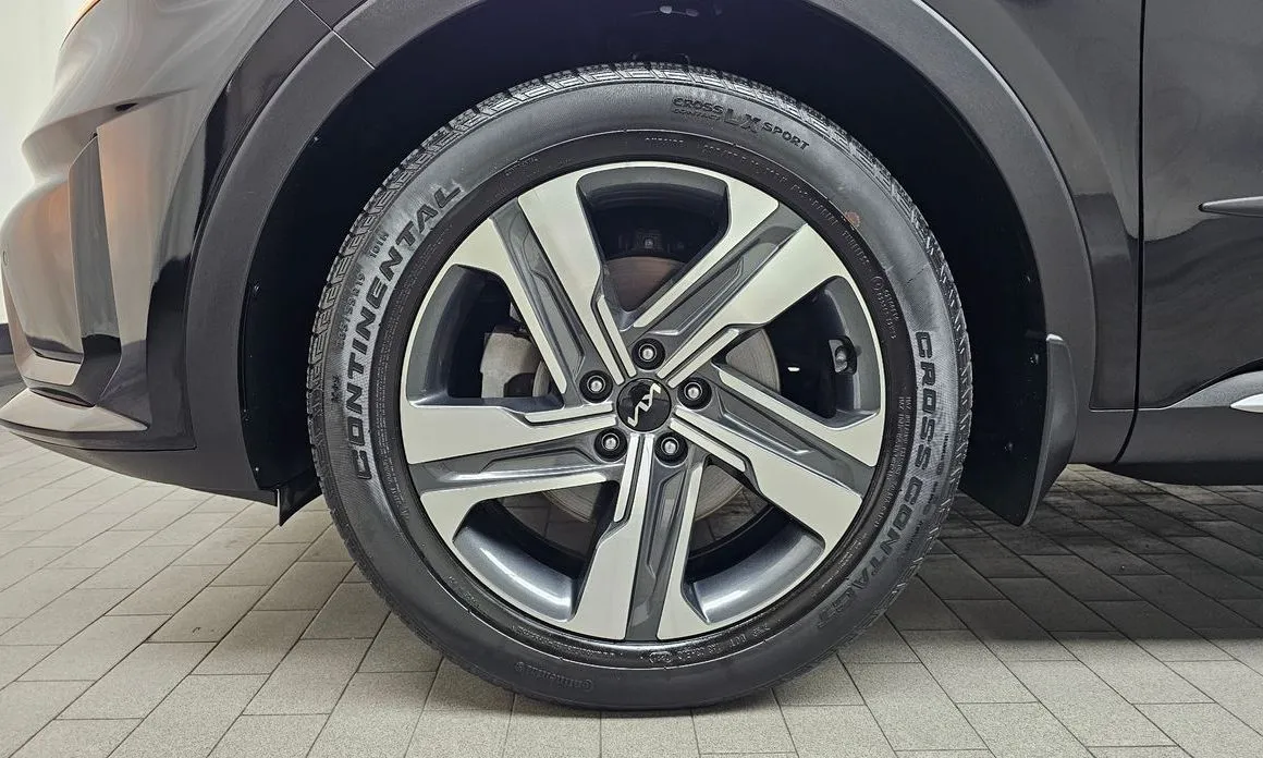 Kia Sorento — фото 9