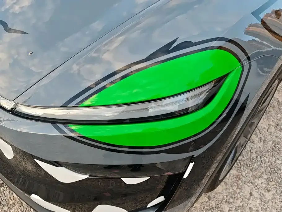 Tesla Model Y L — фото 6