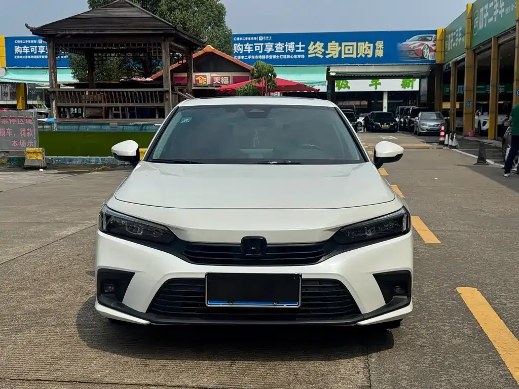 Honda Civic — фото 10