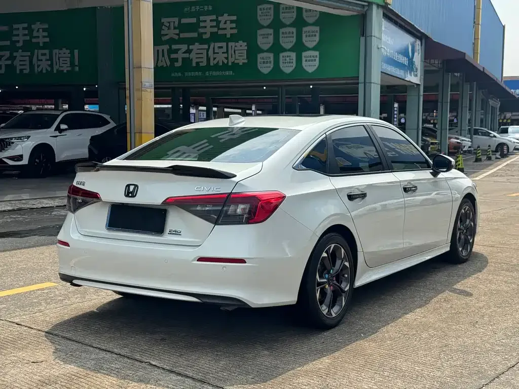 Honda Civic — фото 6