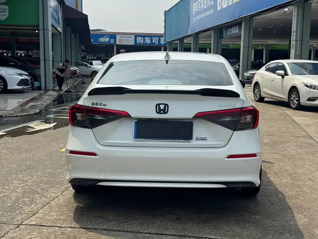 Honda Civic — фото 9
