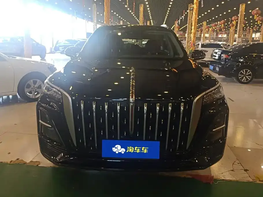 Hongqi HS5 — фото 10