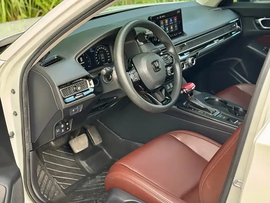 Honda Civic — фото 4