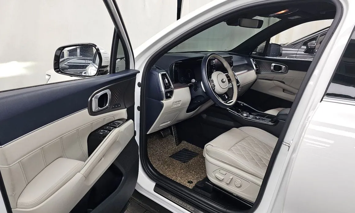 Kia Sorento — фото 3