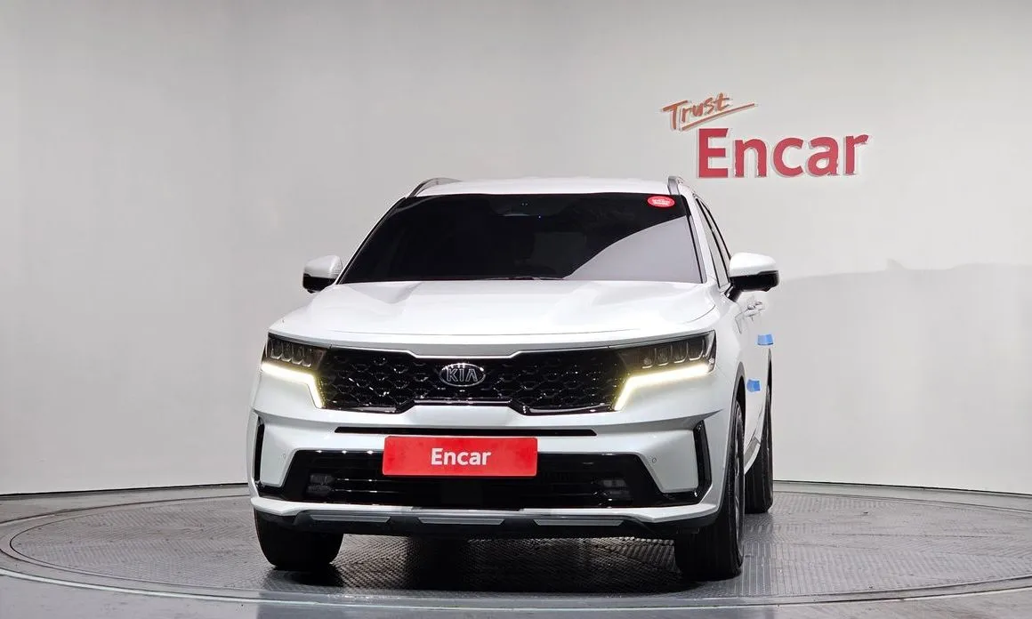 Kia Sorento — фото 5