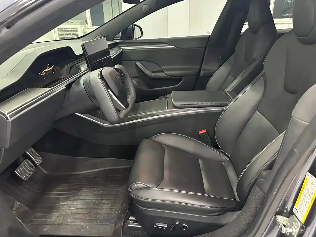 Tesla Model S — фото 9