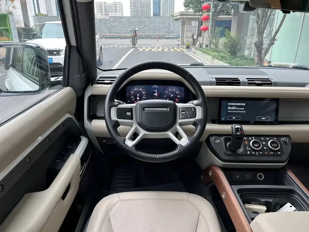 Land Rover Defender — фото 10