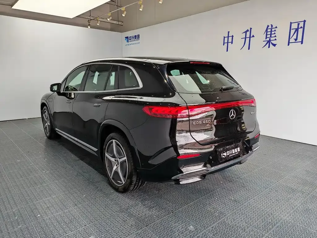 Mercedes-Benz EQS SUV — фото 6