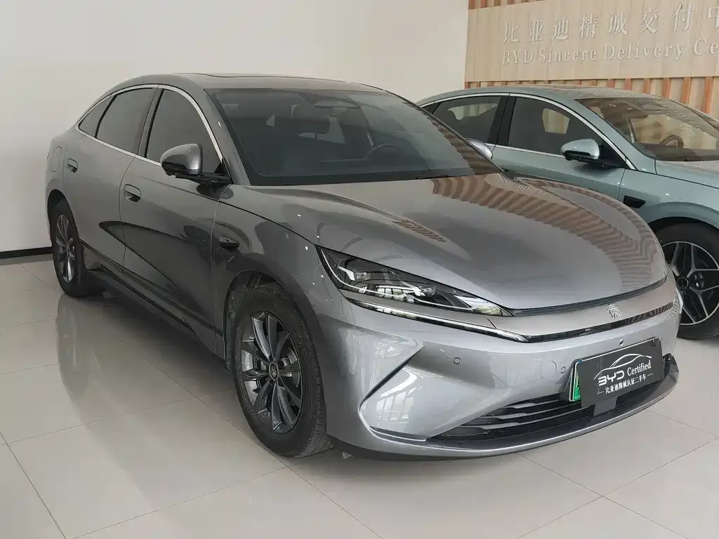 BYD Qin L — фото 7