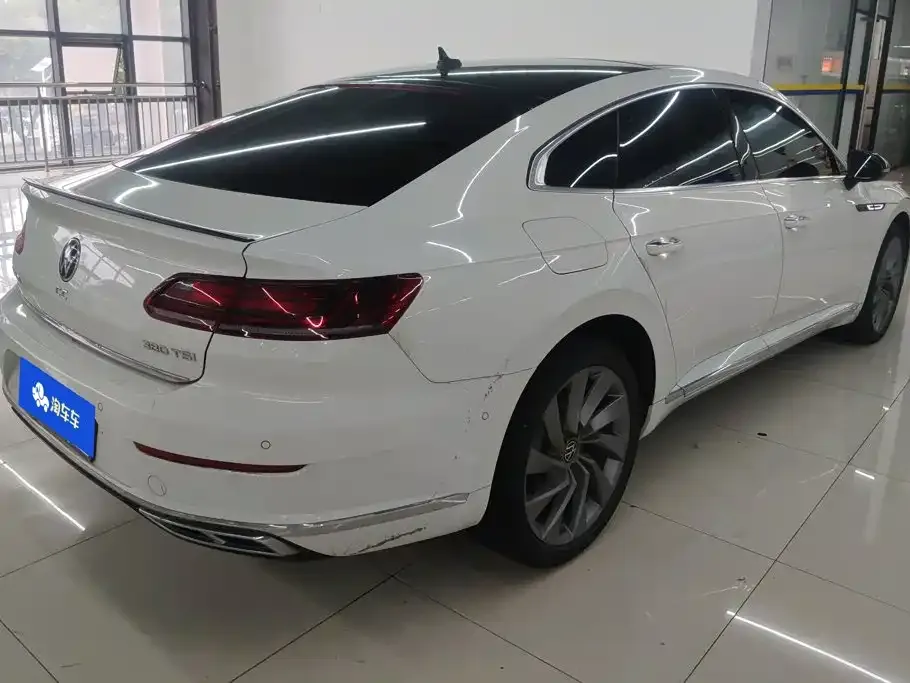Volkswagen CC — фото 3