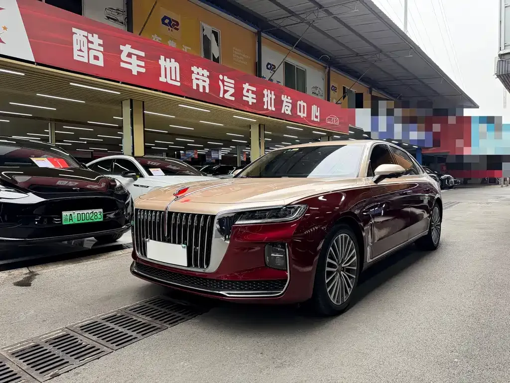 Hongqi H9 — фото 1