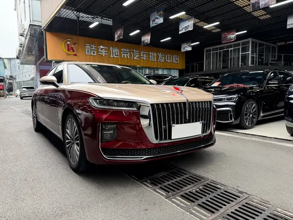 Hongqi H9 — фото 8