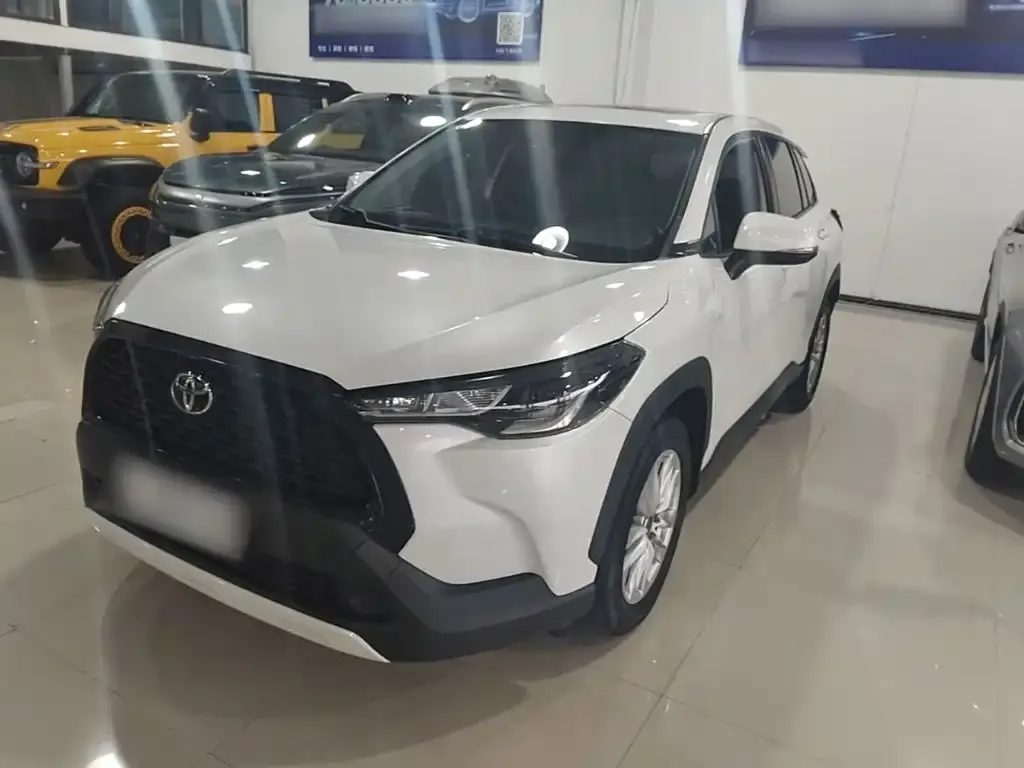 Toyota Corolla Cross — фото 2