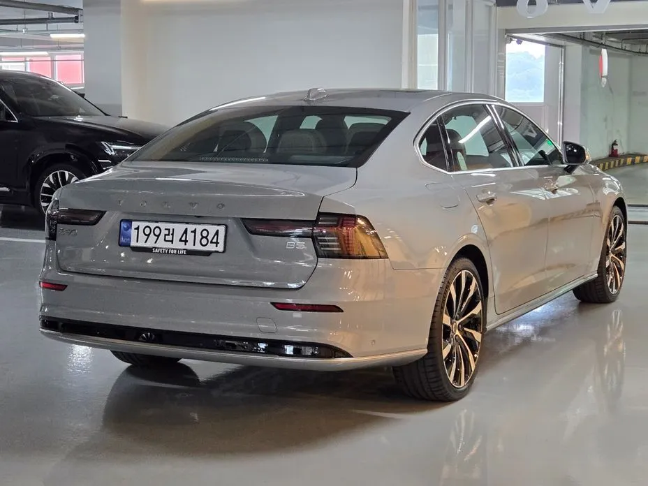 Volvo S90 — фото 5