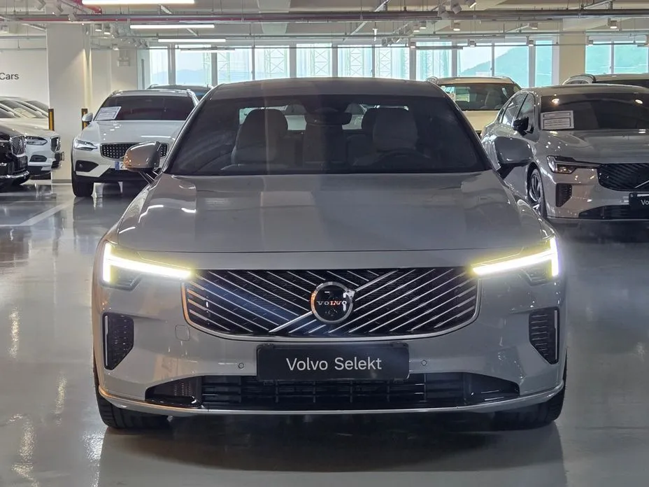 Volvo S90 — фото 10