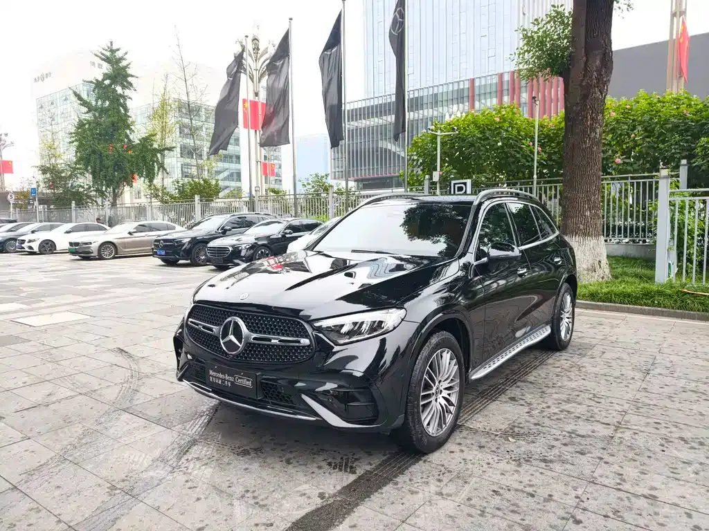 Mercedes-Benz GLC — фото 1