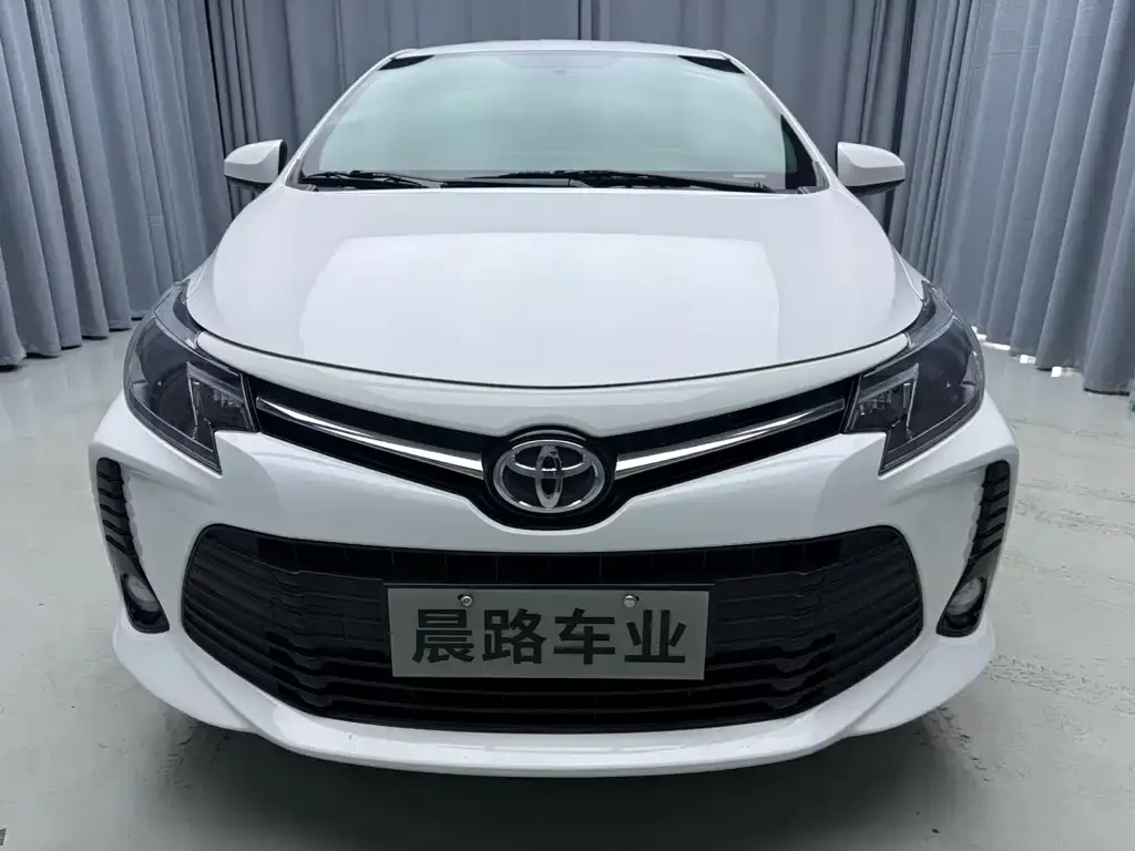 Toyota Vios — фото 8