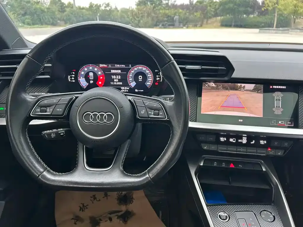 Audi A3 — фото 8