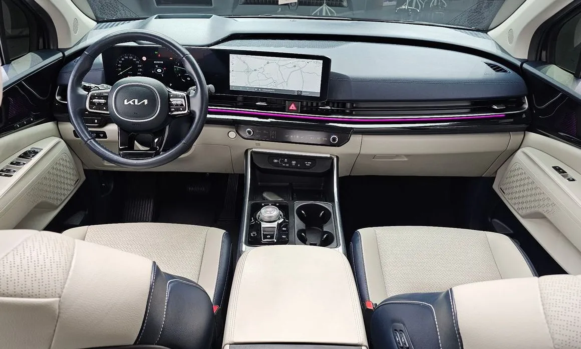 Kia Carnival — фото 9