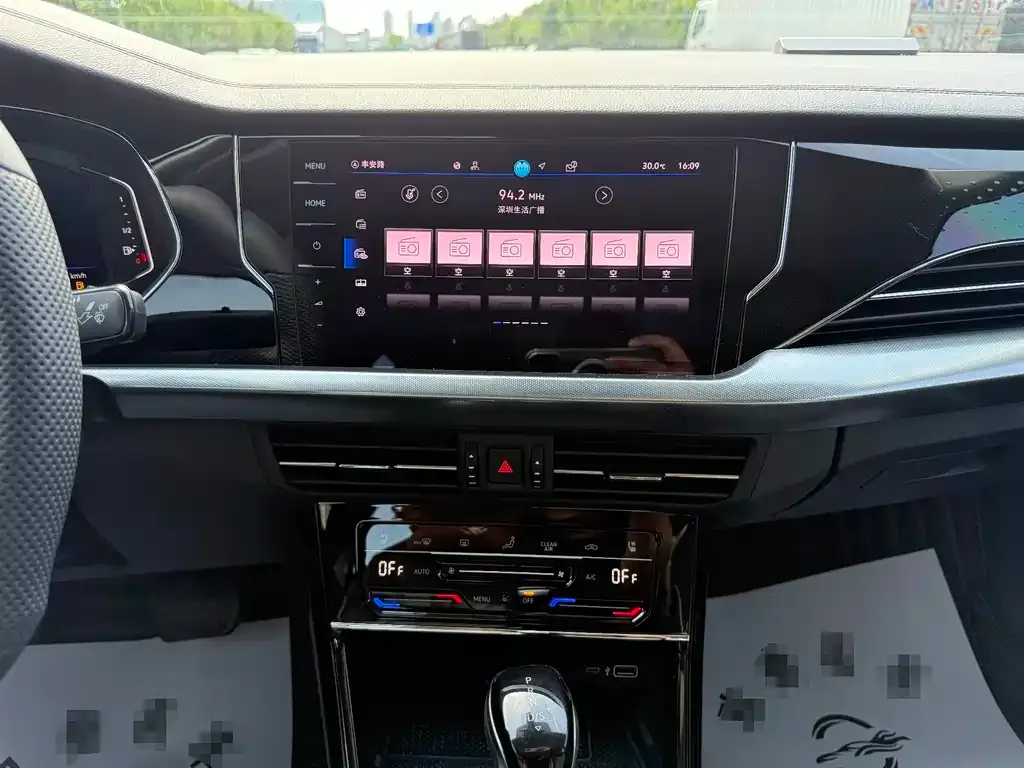 Volkswagen Passat — фото 4