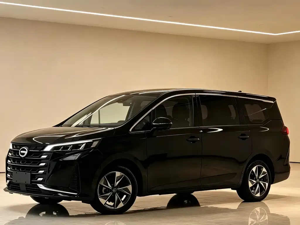 GAC Motor Trumpchi M6 — фото 1
